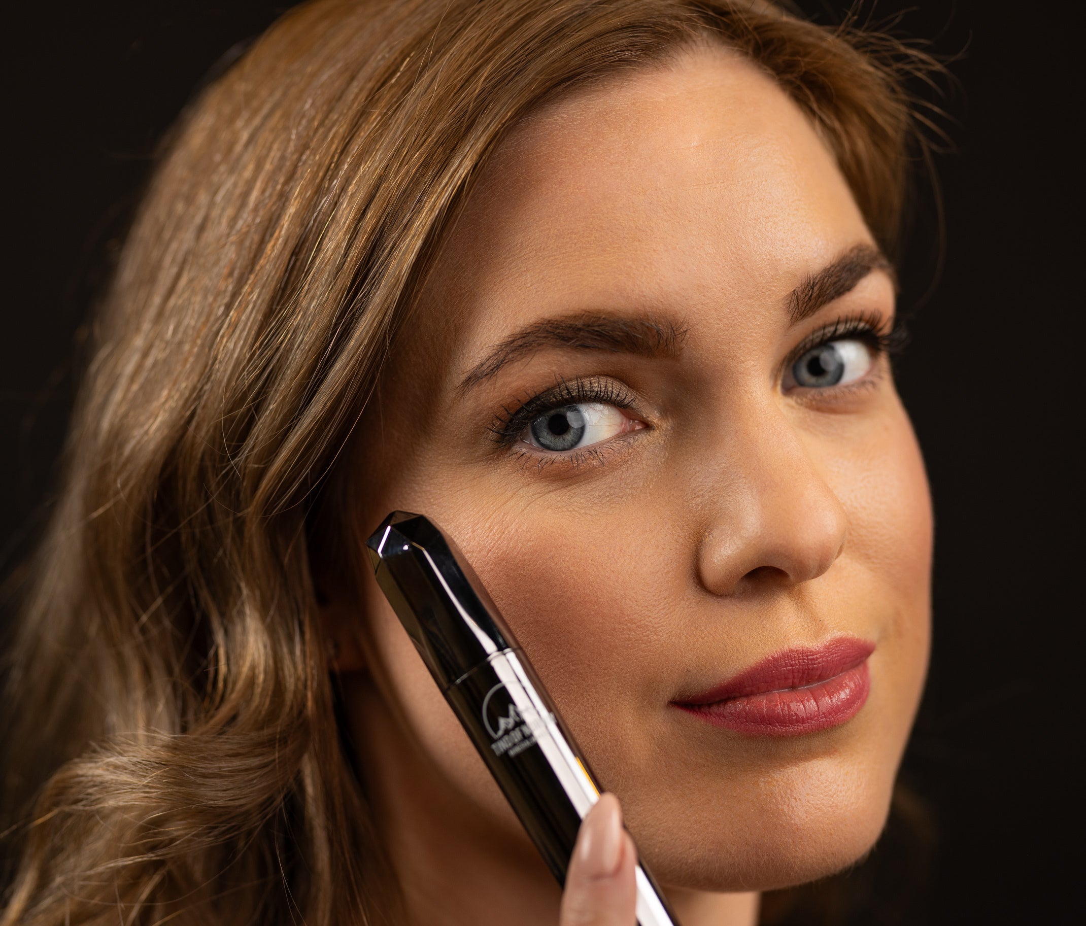 COAL SERUM MASCARA
