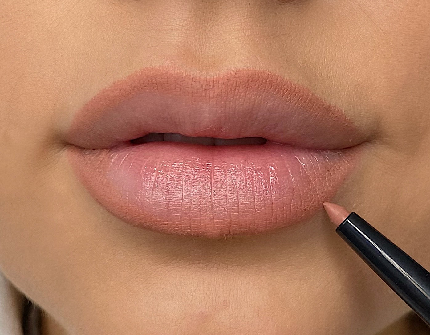 Long Lasting Lipliner