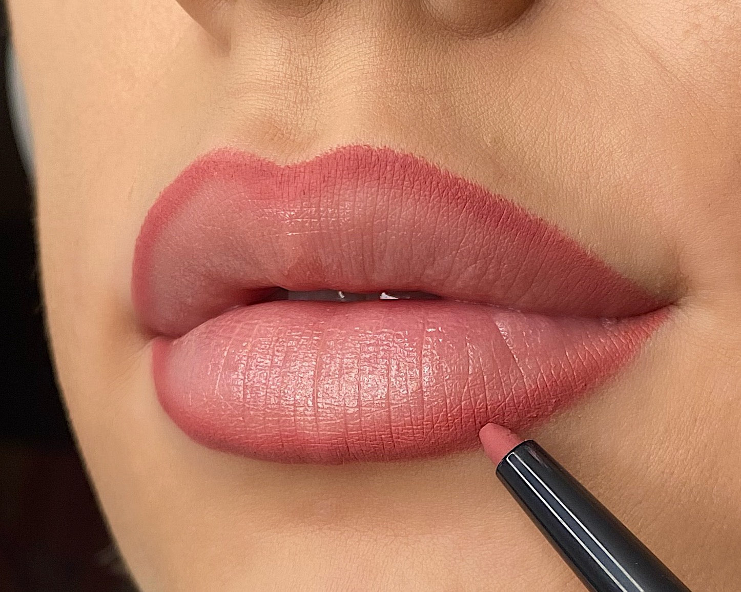 Long Lasting Lipliner